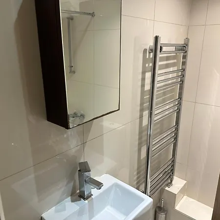 1 Bedroom Studio London S8 Exterior photo