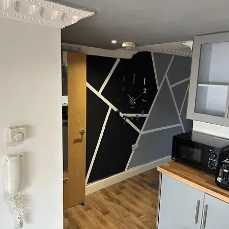 1 Bedroom Studio London S8 Exterior photo